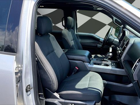 Used 2016 Ford F150 XLT w/ Equipment Group 302A Luxury AWD/4WD image 7