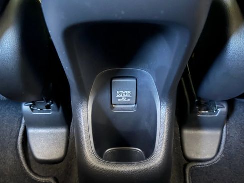 Used 2016 Honda HR-V LX image 44