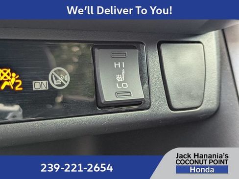 Used 2020 Toyota RAV4 XSE AWD/4WD image 24