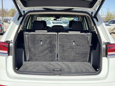 Used 2025 Volkswagen Atlas SE image 5