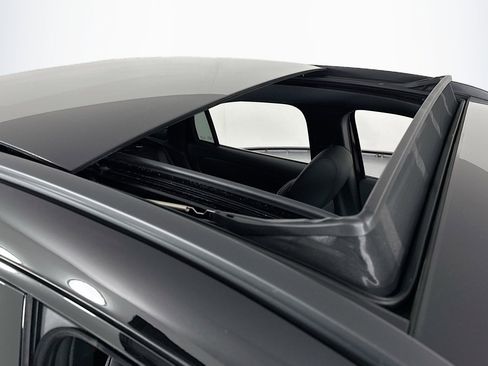 New 2026 Mercedes-Benz GLA 250 GLA 250 image 21