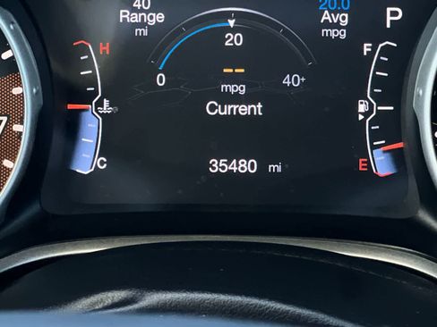 Used 2021 Jeep Compass Latitude FWD image 26