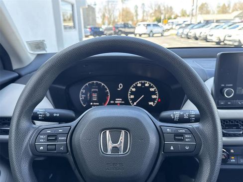 Used 2024 Honda HR-V LX image 17