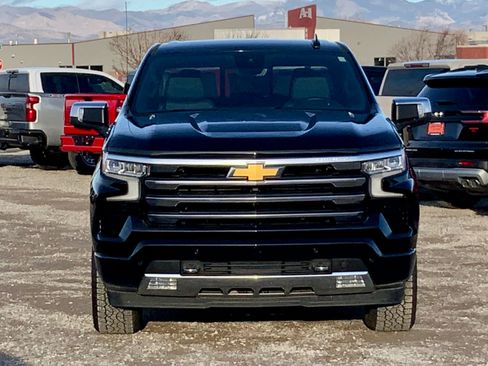 Used 2024 Chevrolet Silverado 1500 High Country w/ Technology Package image 7