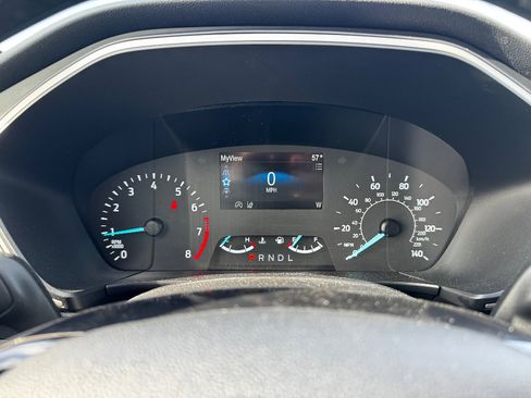 Used 2022 Ford Escape SE w/ Cold Weather Package image 19