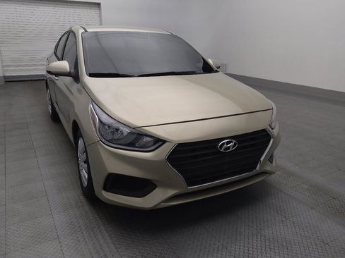 Used 2020 Hyundai Accent SE image 14