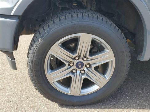 Used 2019 Ford F150 XLT w/ Equipment Group 302A Luxury AWD/4WD image 6