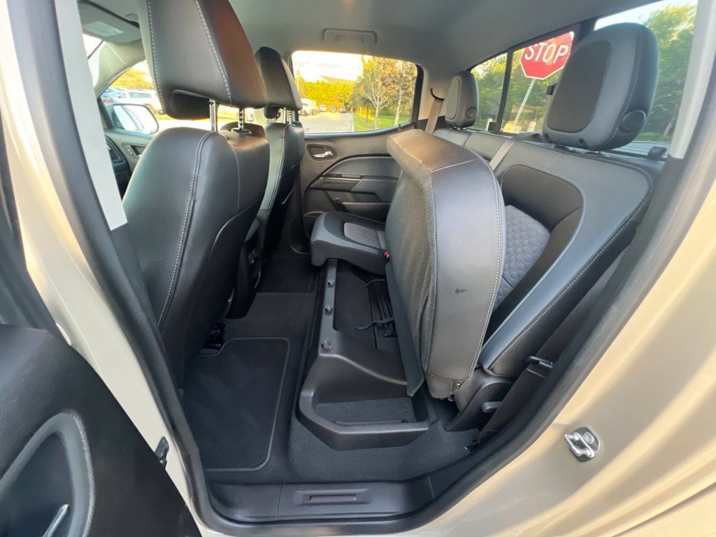 Used 2022 Chevrolet Colorado Z71 RWD image 29