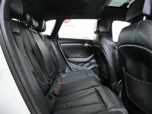 Used 2018 Audi A3 e-tron Premium Plus w/ Technology Package image 13