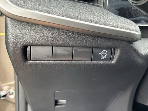 New 2026 Nissan Kicks SV FWD image 32