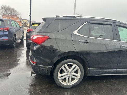 Used 2020 Chevrolet Equinox Premier image 9