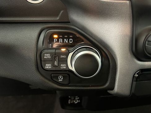 Used 2021 RAM 1500 Big Horn AWD/4WD image 19