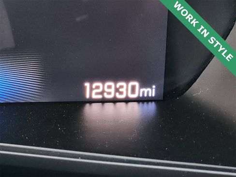 Used 2025 Chevrolet Colorado W/T w/ Advanced Trailering Package image 16