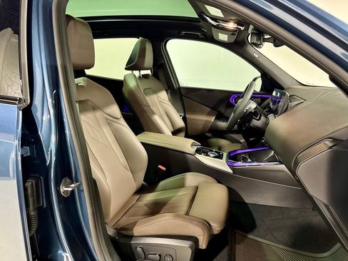 Used 2025 BMW X3 xDrive30i w/ Premium Package image 25