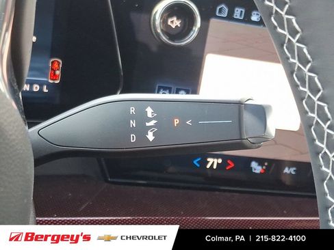 New 2026 Chevrolet Traverse Z71 w/ Enhanced Driving Package image 13