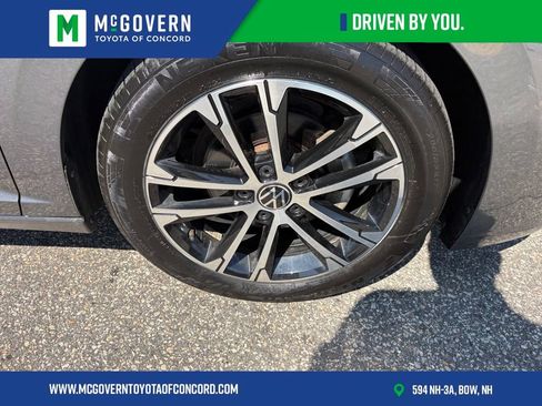 Used 2023 Volkswagen Jetta Sport FWD image 33