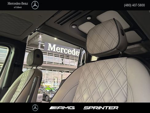 Used 2024 Mercedes-Benz Sprinter 3500 image 22