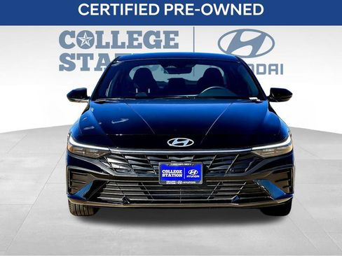 Used 2025 Hyundai Elantra Sport w/ Cargo Package FWD image 4