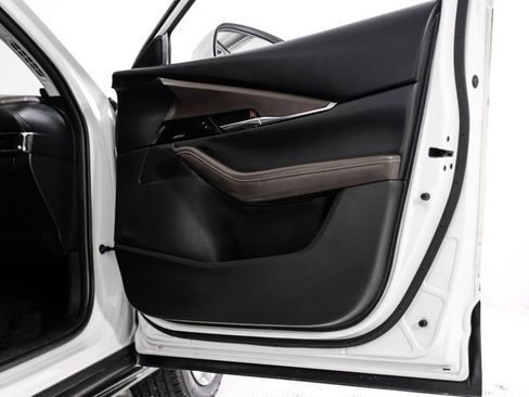 Used 2021 MAZDA CX-30 FWD 2.5 S w/ Premium Package image 45