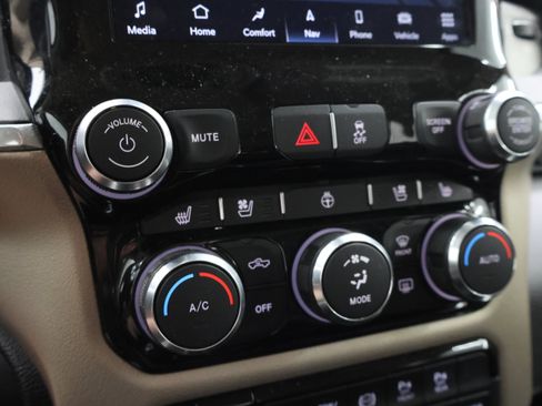 Used 2022 RAM 2500 Laramie AWD/4WD image 50
