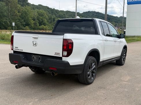 Used 2023 Honda Ridgeline Sport image 6