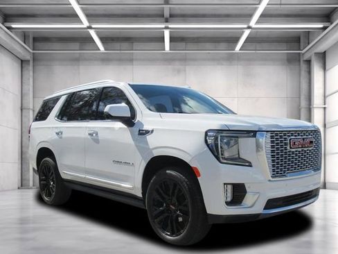 Used 2024 GMC Yukon Denali AWD/4WD image 1