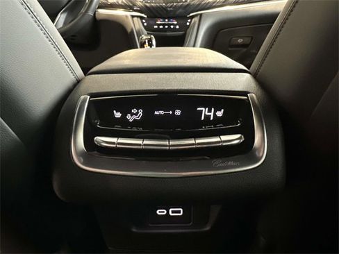 Certified 2024 Cadillac XT6 Premium Luxury w/ LPO, Floor Liner Package image 33