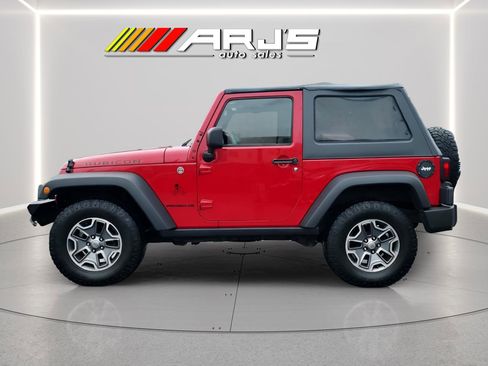 Used 2014 Jeep Wrangler Rubicon w/ Power Convenience Group image 2
