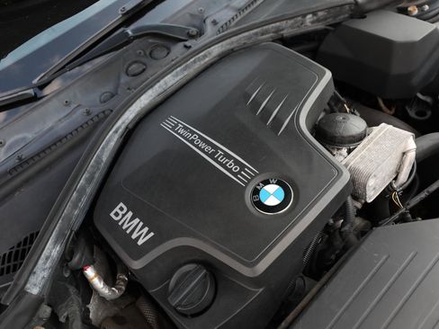 Used 2014 BMW 328i xDrive Sedan AWD/4WD image 30