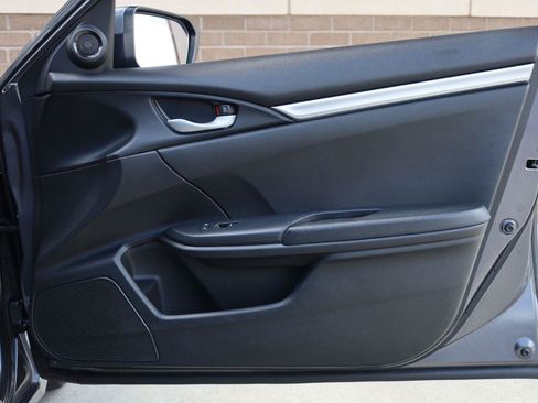 Used 2019 Honda Civic Sport image 22
