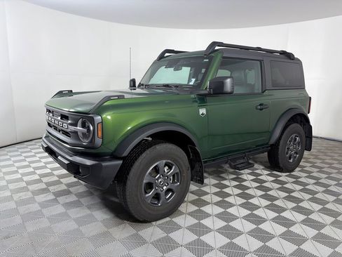 Used 2024 Ford Bronco Big Bend AWD/4WD image 3