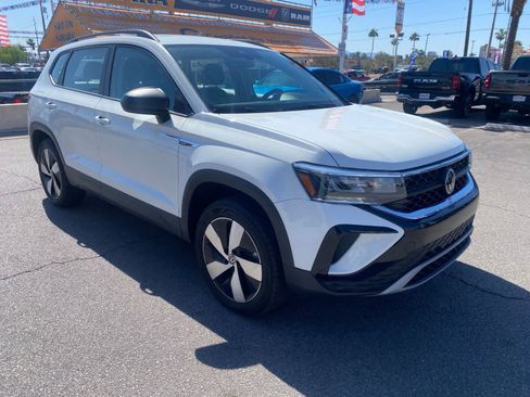 Used 2024 Volkswagen Taos S AWD/4WD image 2