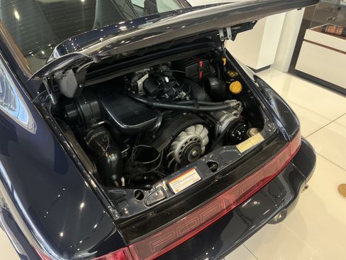 Used 1992 Porsche 911 Carrera image 13