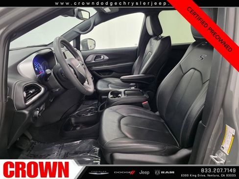 Certified 2022 Chrysler Pacifica Touring-L w/ S Appearance Package image 24