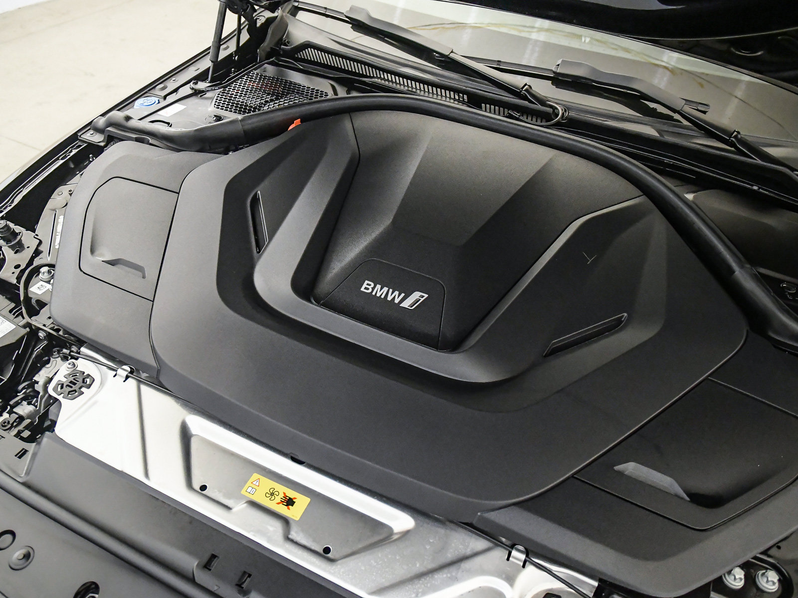Used 2026 BMW i4 eDrive40 w/ Premium Package RWD image 26