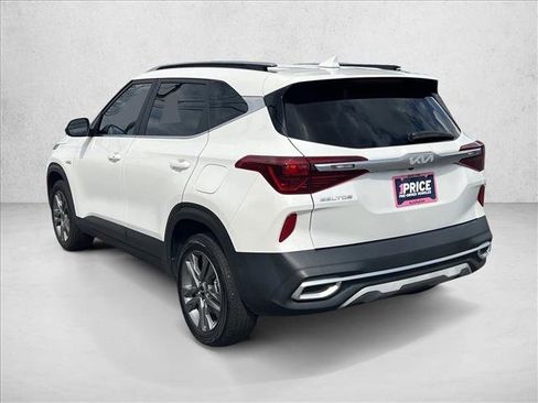 Used 2023 Kia Seltos S w/ Navigation Package image 7