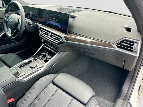 Certified 2023 BMW 330i Sedan w/ Convenience Package RWD image 29
