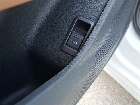 New 2025 Audi A5 2.0T Premium image 21