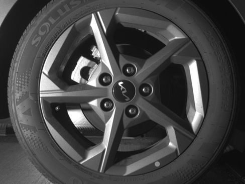 Used 2025 Kia K4 LXS image 15