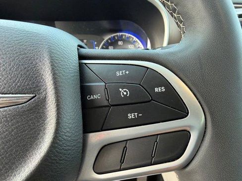 Used 2023 Chrysler Voyager LX FWD image 22