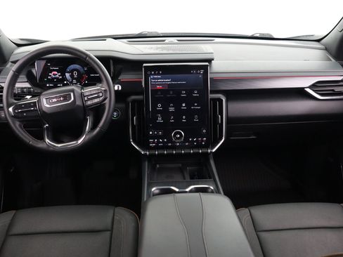 Used 2024 GMC Acadia AT4 w/ Luxury Package AWD/4WD image 16