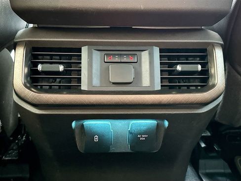 Used 2024 Ford F150 King Ranch AWD/4WD image 31