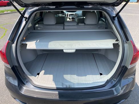 Used 2014 Toyota Venza LE FWD image 18