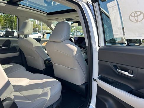 New 2026 Toyota Grand Highlander AWD image 14