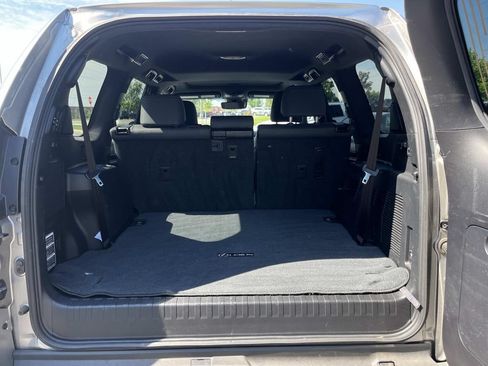 Used 2023 Lexus GX 460 Premium w/ Premium Plus Package AWD/4WD image 11