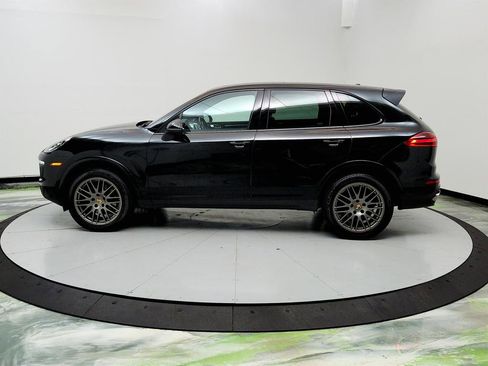 Used 2017 Porsche Cayenne Platinum Edition AWD/4WD image 8