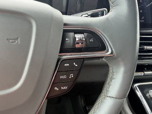 Used 2020 Lincoln Navigator Reserve w/ Luxury Package AWD/4WD image 30