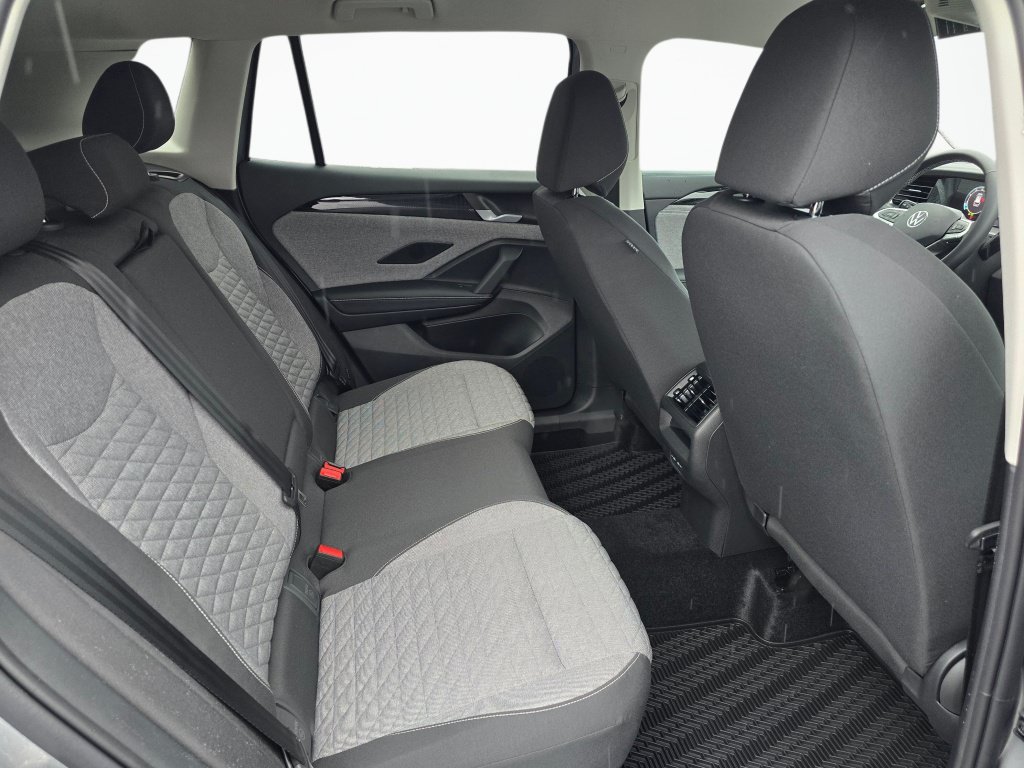 New 2026 Volkswagen Tiguan S AWD/4WD image 39