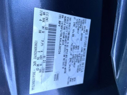 Used 2004 Ford Expedition Eddie Bauer image 27