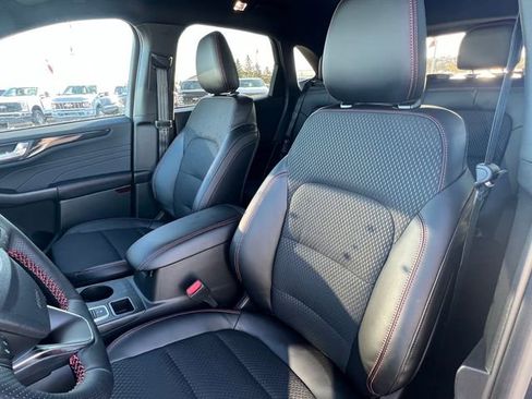 Used 2026 Ford Escape ST-Line w/ Tech Pack #1 image 13
